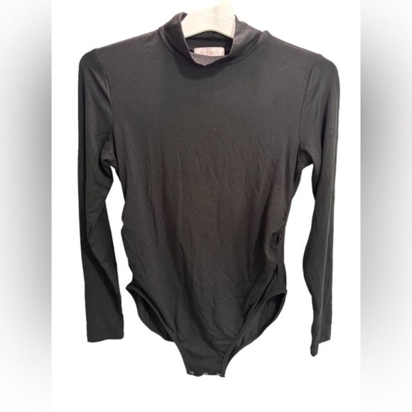 NWT Long Sleeve Maternity Bodysuit - Picture 9 of 10